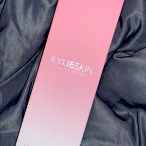 Kylie Skin